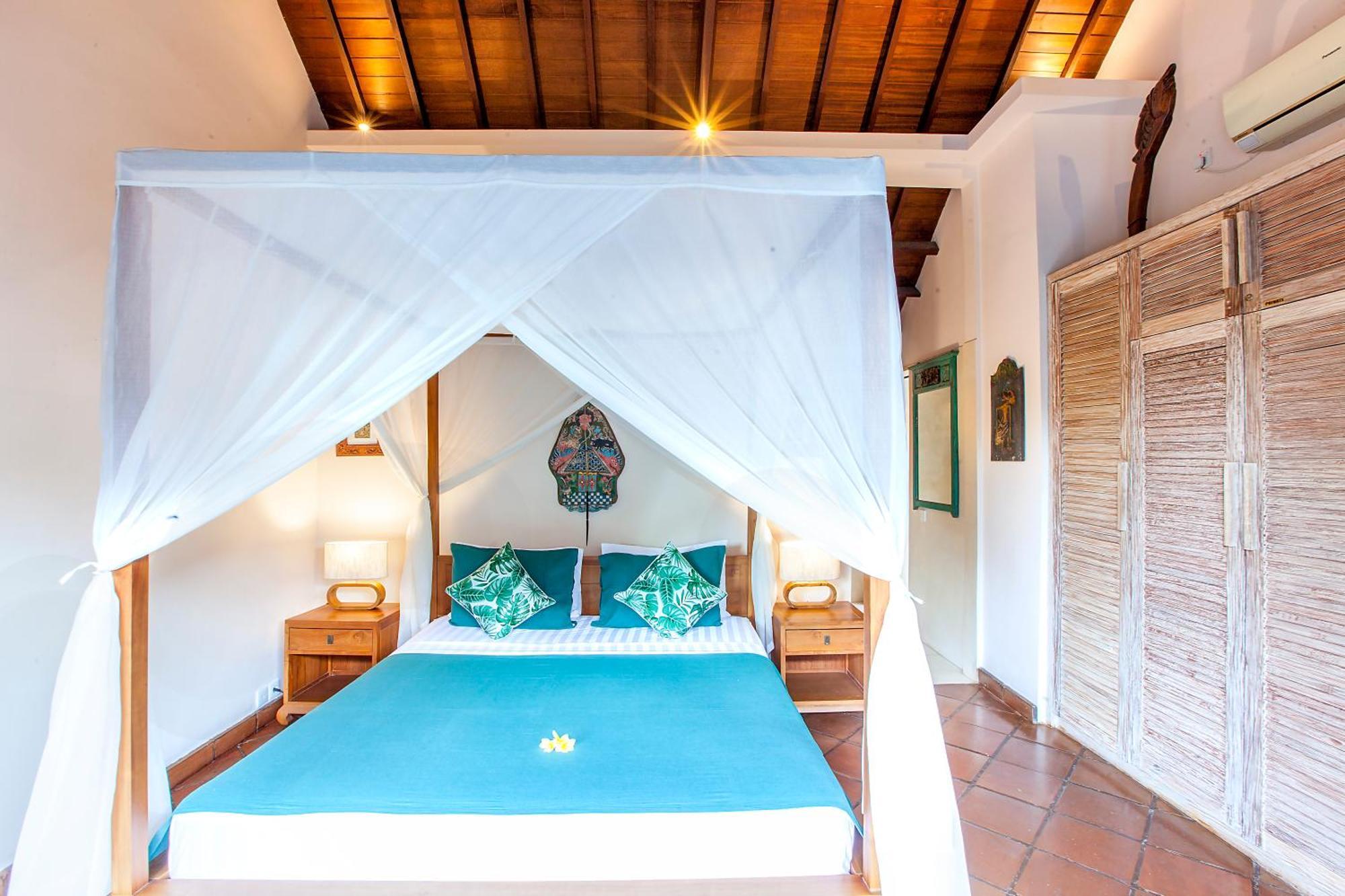 Villa Chantal-intimate In Seminyak (Bali)
