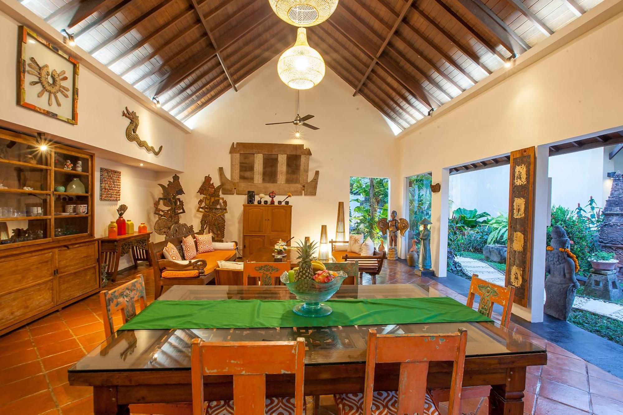 Chantal-intimate In Villa