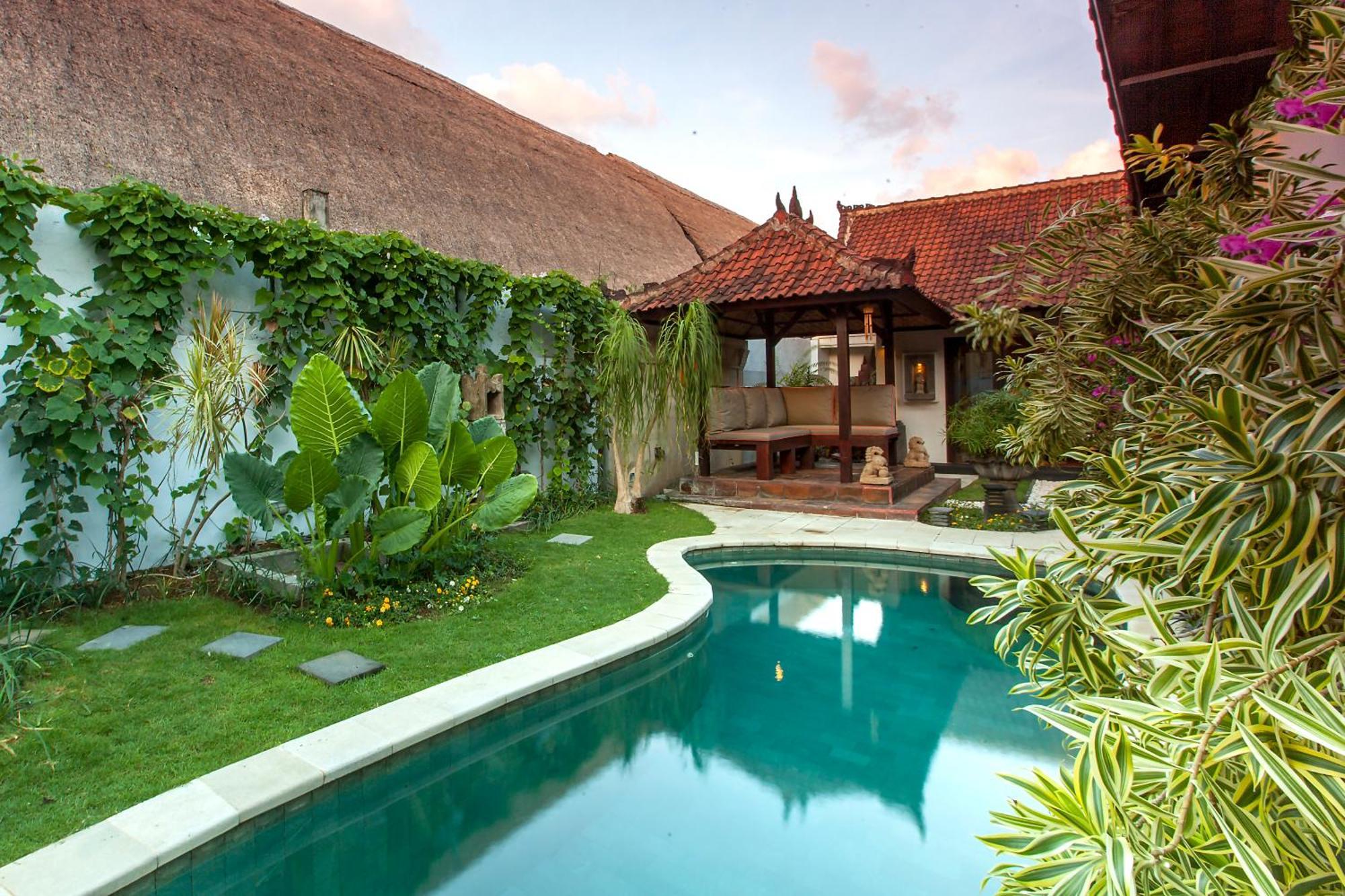 Villa Chantal-intimate In
