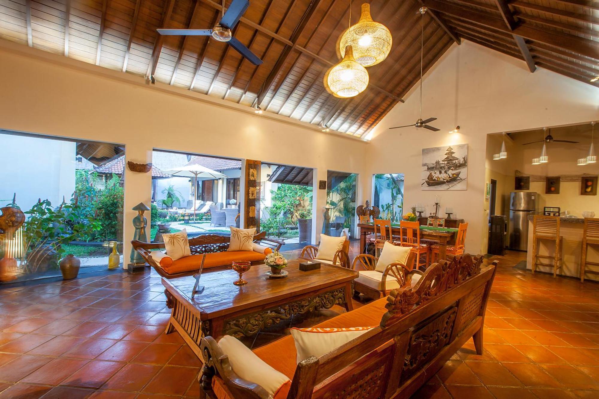 Chantal-intimate In Villa