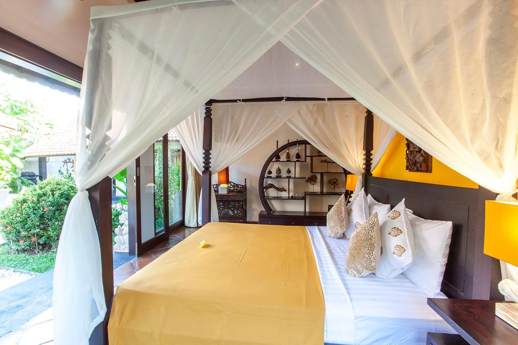 Chantal-intimate In Seminyak (Bali)